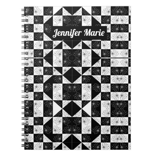monochrome dambord florale driehoeken monogram notitieboek (Voorkant)