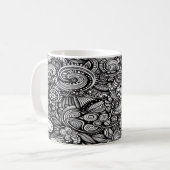Monochrome Doodle Mok – Een met de Hand Getekende (Voorkant links)