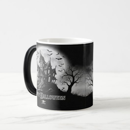 Monochrome Haunted House Mug Magische Mok (Voorkant links)