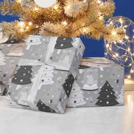 Monochrome Kerstbomen en Sneeuwbol Cadeaupapier (Feestdagen)