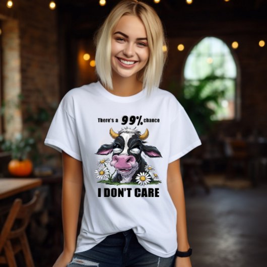 Monochrome Koe met zonovergoten madeliefjes T-shirt