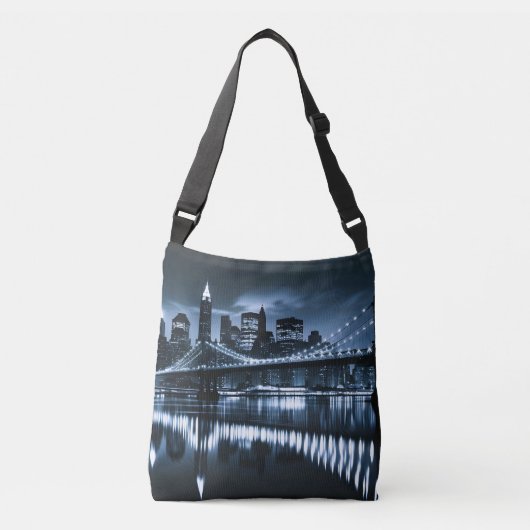 Monochrome New York Skyline Nightscape Crossbody Tas (Voorkant)