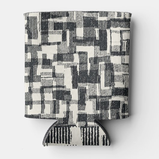 Monochrome Patchwork: Grafisch naadloos geborsteld Blikjeskoeler (Voorkant)