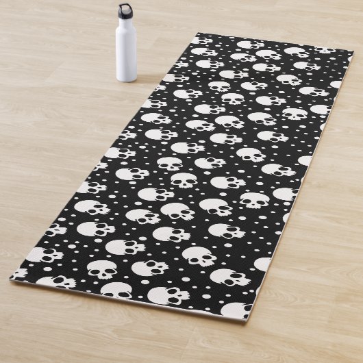 Monochrome stip van de polka yogamat (In situ)