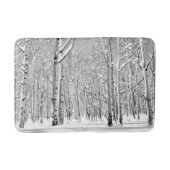 Monochrome torenbomen in wintersneeuw badmat (Voorkant)