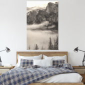 Monochrome Yosemite berglandschap met mist Canvas Afdruk (Insitu (Slaapkamer))