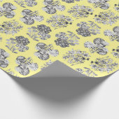 Monochroom Bloemen op Gele Achtergrond Giftwrap Cadeaupapier (Hoek)