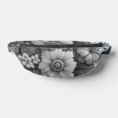 Monochroom boeket bloemen heuptasje (Liggend)