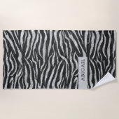 Monochroom dierprint en naam strandlaken (Voorkant)