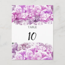 Monochroom roze boeket tafelstoelnummerkaart