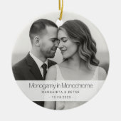 Monogamie in monochroom – Grappig zwart-wit Keramisch Ornament (Voorkant)