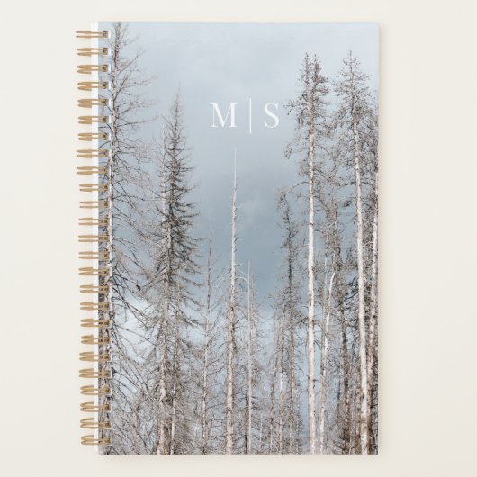 Monografische witte winterbomen op stoffige blauwe planner (Voorkant)