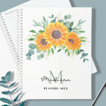 Monogram 2023 P, zonnebloem Eucalyptus Greenery Planner<br><div class="desc">Deze bloemplank is versierd met waterverf zonnebloemen,  eucalyptus en bladeren in geel,  groen en goud. Eenvoudig aan te passen met jouw naam en monogram. Omdat wij ons kunstwerk creëer,  zult u dit nauwkeurige afbeelding niet vinden van andere ontwerpers. Oorspronkelijke Waterverf © Michele Davies.</div>