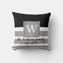 monogram aangepaste kussen sepia en witte strepen