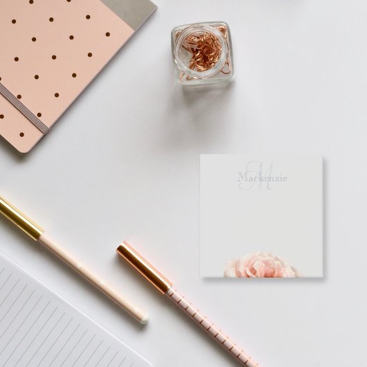 Monogram Aangepaste naam Floral Blush Pink Rose Gr Post-it® Notes