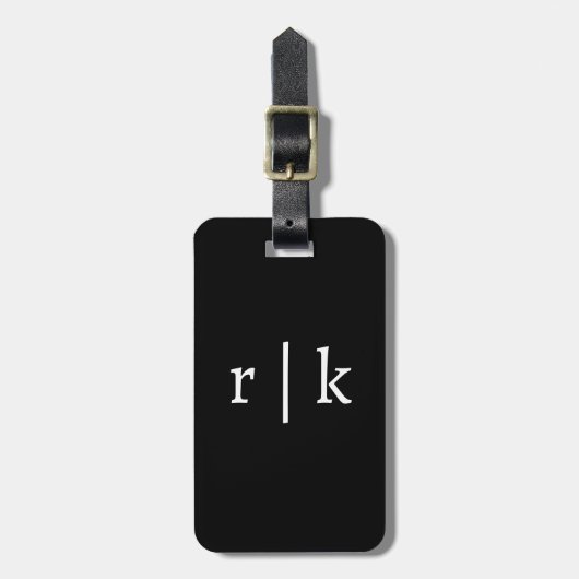 Monogram aangepaste naam zwart wit cadeau favoriet bagagelabel (Voorkant verticaal)