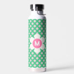 Monogram Aangepaste Retro Daisies Roze en Groen Waterfles<br><div class="desc">Een gelukkig en helder retro daisy patroon in schaduwen van roze,  roze en roze,  roodbruin. Dit ontwerp kan met een monogram brief worden gepersonaliseerd. Een groot aangepast cadeau voor een verjaardag of een willekeurig geval.</div>