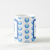 Monogram Achternaam Bright Blue Polka Dot Initiaal Koffiemok (Center)