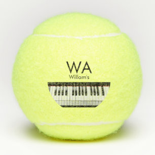 Monogram add initial letter name text piano music tennisballen