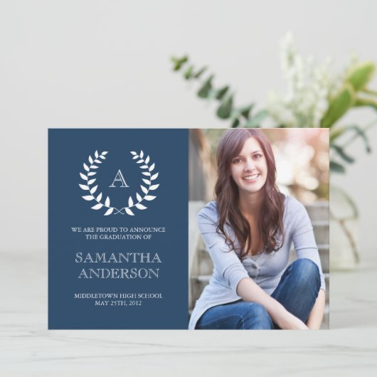 Monogram Afstudeeraankondiging - Navy Aankondiging (Staand voorkant)