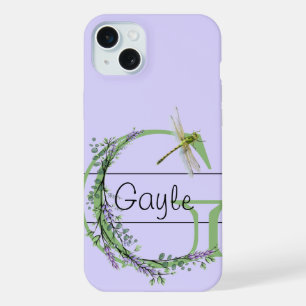 Monogram alfabet G Lavendel Eucalyptus Dragonfly iPhone 15 Plus Case