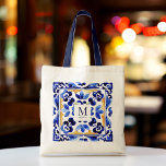 Monogram Amalfi Vietri Italiaans blauw tegels gesc Tote Bag<br><div class="desc">Monogram Amalfi Positano Vietri blue Majolica tegels bruidsfeest gunsten gepersonaliseerde naam canvas tas,  bruidsmeisje geschenken,  geschenken voor elke gelegenheid,  Mediterraan thema blauw wit en geel tegels gepersonaliseerde geschenken</div>