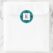Monogram Baby Aankondiging Envelopsluiting Ronde Sticker (Tas)