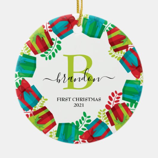 Monogram Baby naam Eerste Kerstmis Wreater Keramisch Ornament (Voorkant)