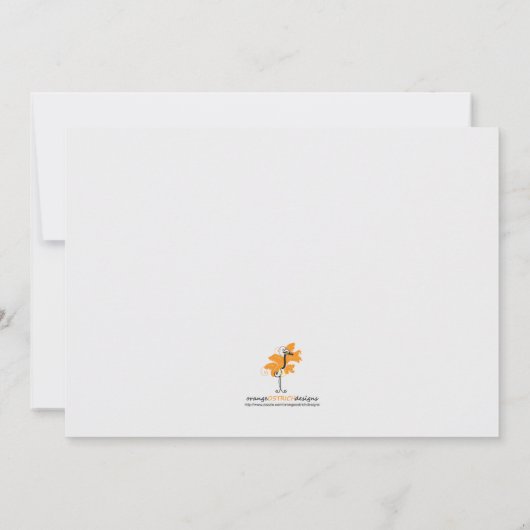 Monogram Baby Rattle Shower Uitnodiging (Achterkant)