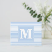 Monogram babyblauwe strepen briefkaart (Staand voorkant)