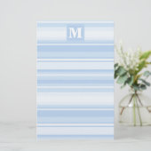 Monogram babyblauwe strepen briefpapier (Staand voorkant)