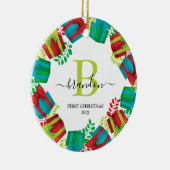 Monogram Babynaam Eerste Kerstmis Xmas Krans Keramisch Ornament (Rechts)