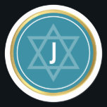 MONOGRAM BAR MITZVAH modern blauwgroen blauw goud Ronde Sticker<br><div class="desc">door kat massard >> WWW.SIMPLYSWEETPAPERIE.COM <<< *** NOTE - THE SHINY GOLD FOIL EFFECT IS A PRINTED AFBEELDING *** - - - - - - - - - - - - - - NEEM CONTACT MET MIJ OP voor aangepaste "faux gold folie effect type" Houd van het ontwerp, maar wil...</div>