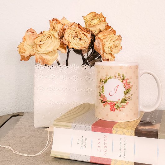 Monogram  behangselpapier Floral Wreate Mok