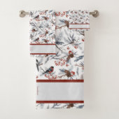 Monogram Bird White Gray Silver Branch Red Berries Bad Handdoek (Insitu)