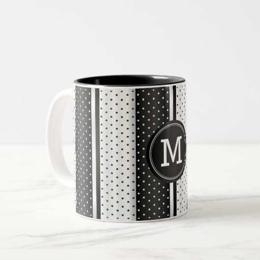 Monogram Black en White Polka Dots Tweekleurige Koffiemok (Voorkant links)