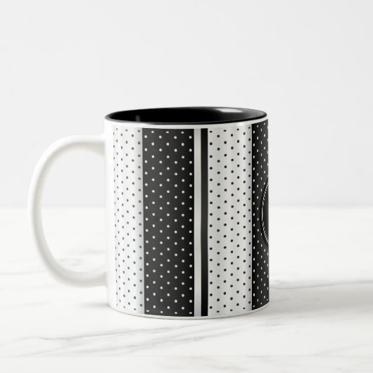 Monogram Black en White Polka Dots Tweekleurige Koffiemok (Links)