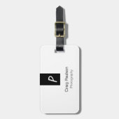 Monogram Black White Photography Modern minimalist Bagagelabel (Voorkant verticaal)