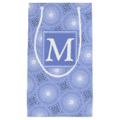 Monogram blauw cirkelpatroon klein cadeauzakje (Voorkant)