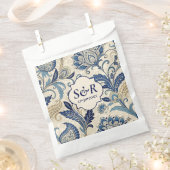 Monogram Blauw & Crème Damast Floral Wedding Bedankzakje (Geknipt)