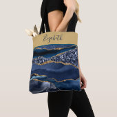 Monogram Blauw Goud Glitter Agate Trendy Marmer Tote Bag (Dichtbij)