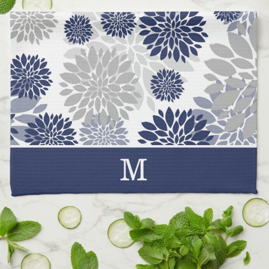 Monogram blauw grijs bloempatroon theedoek (Gevouwen)