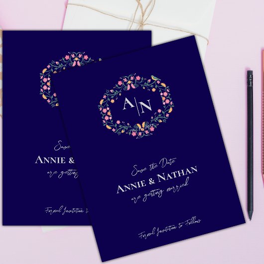 Monogram Blauw Intrinsieke Bloemen Lijst Wedding Aankondigingskaart