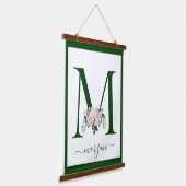 Monogram Bloem Letter M Hangend Wandkleed (Gebogen)