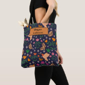 Monogram bloemen en vlinders tote bag (Dichtbij)
