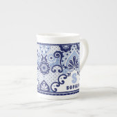 Monogram Blue en White Mexican Talavera Tegel Bone Porselein Kop (Voorkant rechts)