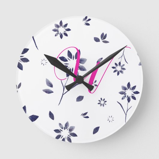 Monogram Blue Waterverf Floral Pattern Ronde Klok (Voorkant)