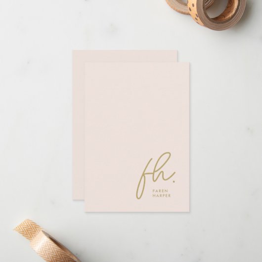 Monogram Blush Modern Chic Script Social Notecard Notitiekaartje (Voorkant / Achterkant in situ)