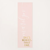 Monogram Blush Pink Gold Girl Power Ze is Magic Yogamat (Voorkant)