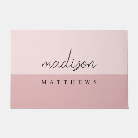 Monogram Blush Pink | Moderne, minimalistische vro Deurmat (Voorkant)